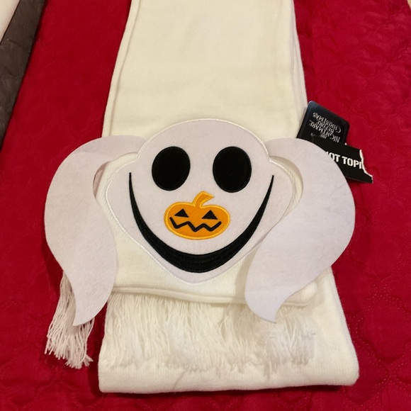 NWT Disney The Nightmare Before Christmas Scarf Zero 3D ears an embroidered face - Picture 2 of 13